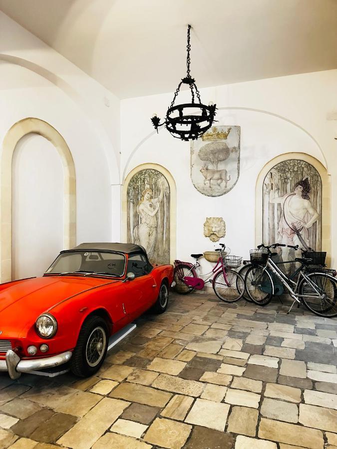 Elegante Appartamento Nel Cuore Del Barocco เลชเช ภายนอก รูปภาพ